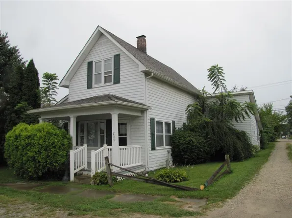 235 W Lynn St, Saint Paris, OH 43072