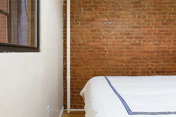 Rented by ER (DO NOT USE) | media 34