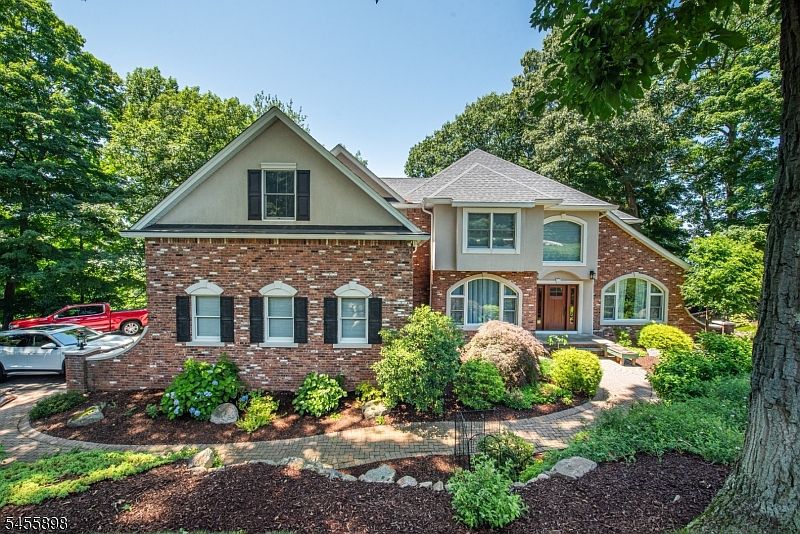 1st image of 93 Coventry Way