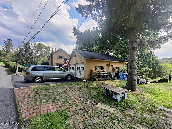 4th image of 1202 N 15th St