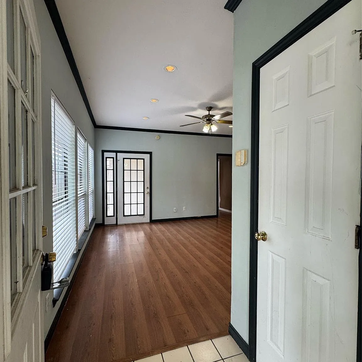 3 bed, 1100 sqft, $1,750 — Photo 2