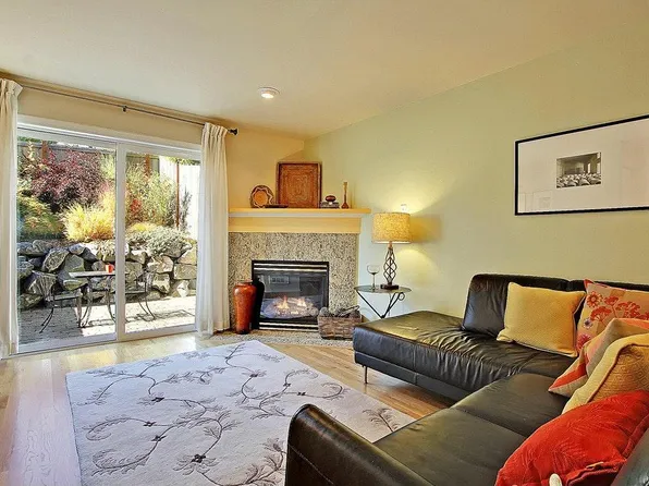 12307 10th Pl NE, Seattle, WA 98125