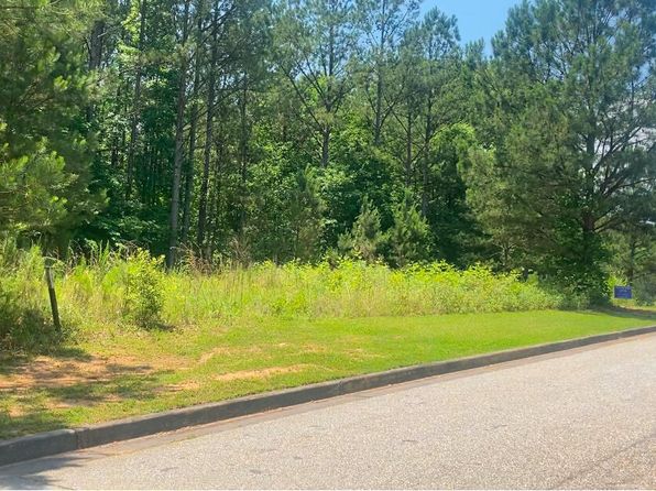 20 Wolf Creek Cv, Lagrange, GA 30240
