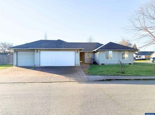 1515 Bentley St E, Monmouth, OR 97361