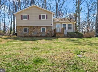 2908 Winn Dr, Lawrenceville, GA
