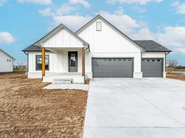 5153 N Colonial Ave, Bel Aire, KS 67226