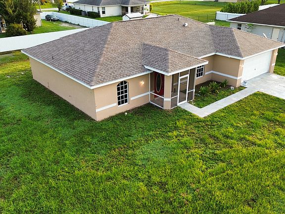 2nd image of 205 Blackstone Dr