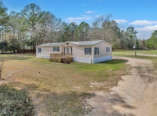 132 Creek Ridge Rd, Claxton, GA 30417