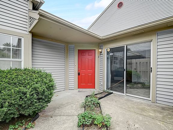 3rd image of 3743-2 Magenta Ln