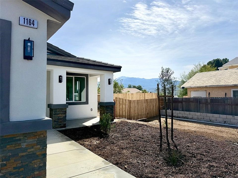 1st image of 1164 N Hermosa Ave