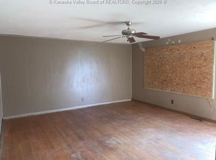 1007 Midway Dr, Dunbar, WV 25064