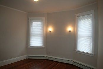 4th image of 31 Lenox Ave