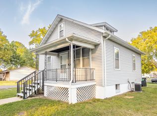 114 N 8th St, Mascoutah, IL