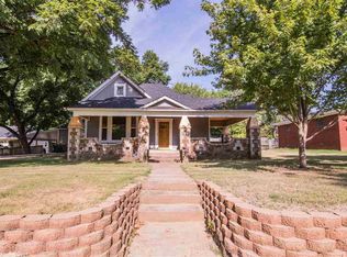 605 Oak St, Morrilton, AR 72110