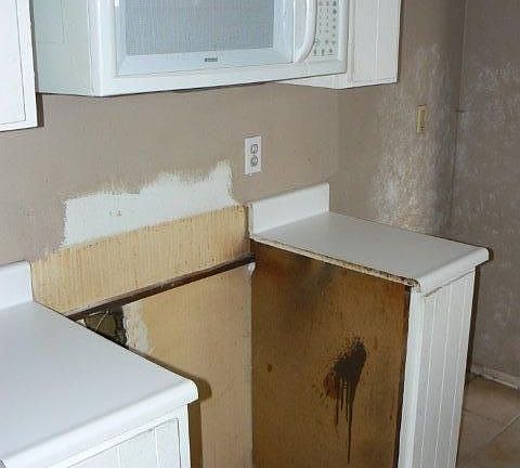 5th image of 6110 Rumford Ave