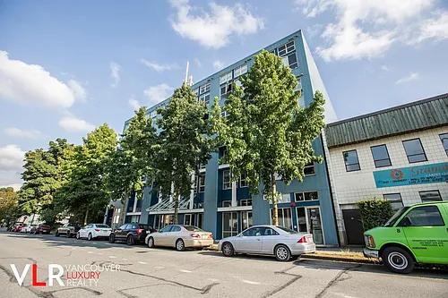 338 W 8th Ave #405 Photo 1