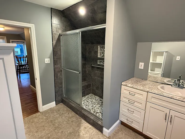 136 Hall St #2 — Photo 8