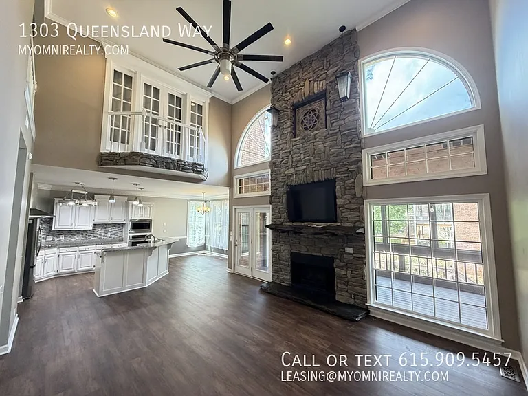 1303 Queensland Way — Photo 47