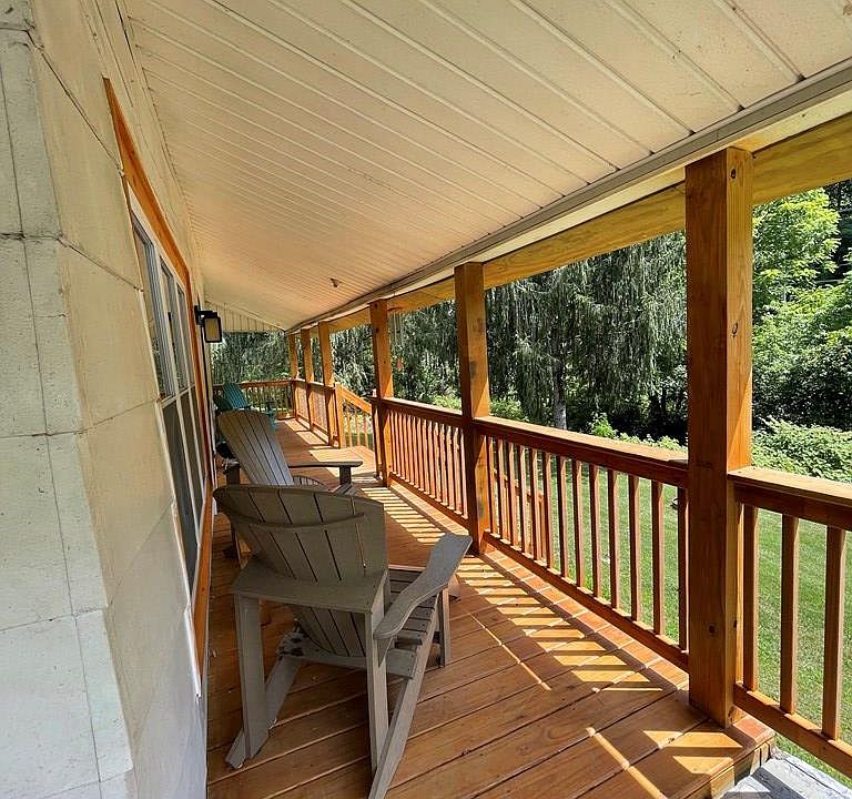 30 Williamson Rd, Whittier, NC 28789 Zillow