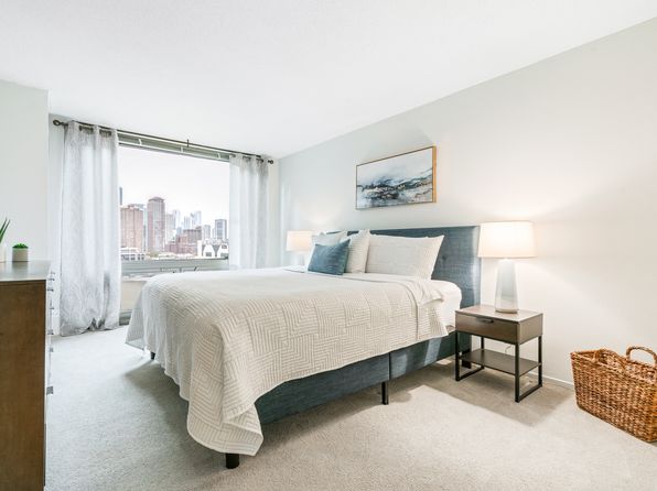 1130 N Dearborn St #10203