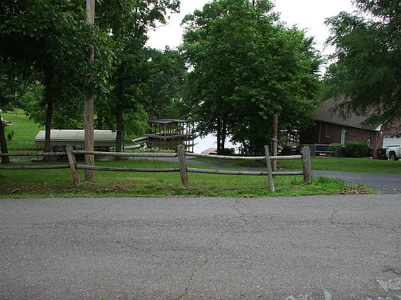 4th image of 101 Windamere Dr