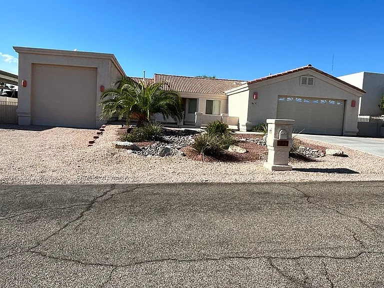 1821 Ambassador Dr — Photo 1