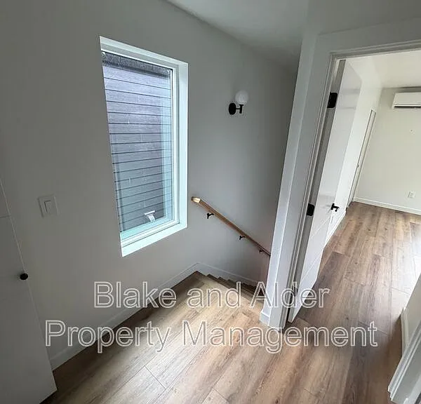 3522 NE 44th Ave — Photo 13