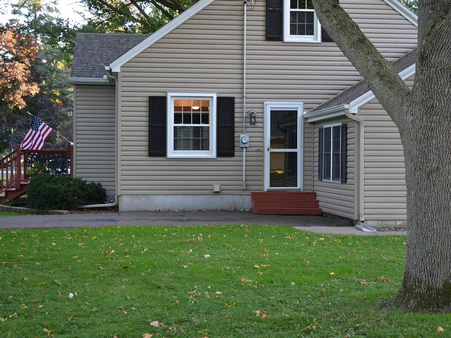 601 Superior Ave, Centuria, WI 54824 Zillow