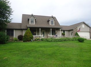 944 Toboso Rd, Newark, OH 43055