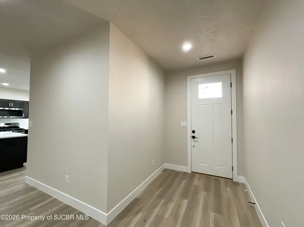 5760 Chance Ln, Farmington, NM 87402