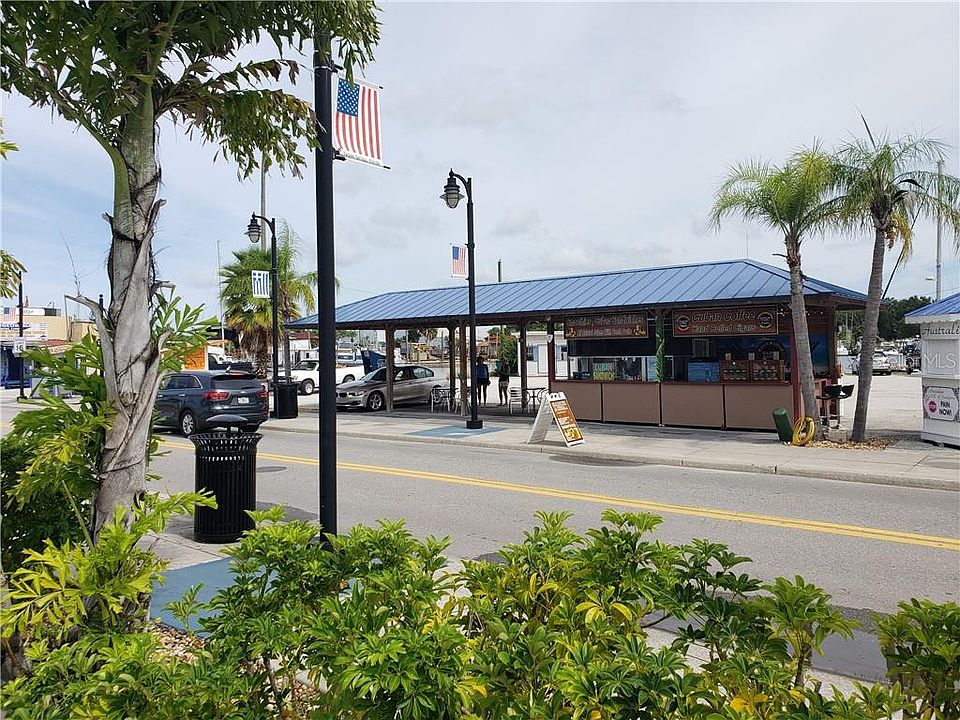 1st image of 562 Dodecanese Blvd
