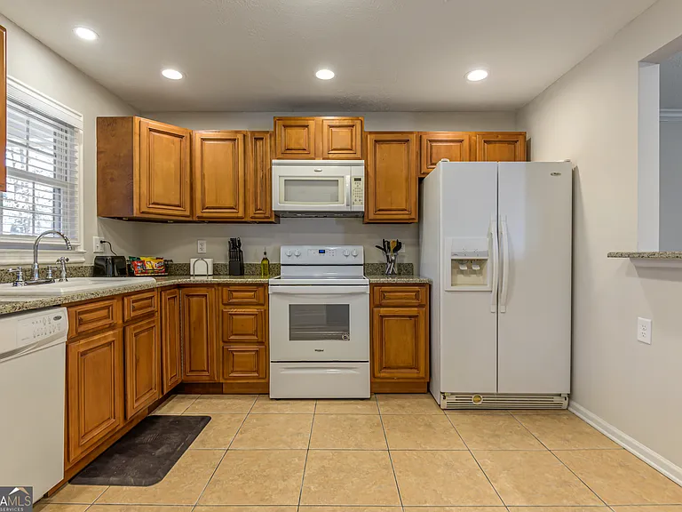 27 W Ridge Dr SE — Photo 11