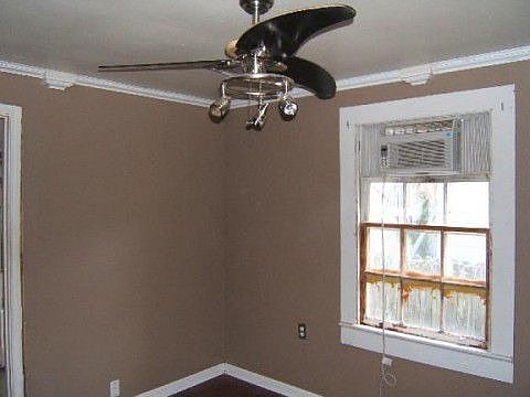 2nd image of 503 Levron St