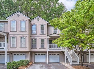 303 Masons Creek Cir, Sandy Springs, GA 30350