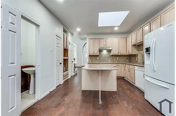 Building Photo - 18702 Riverstone Ct