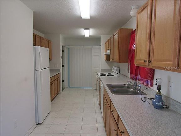 2nd image of 23637 Brooklyn Ave