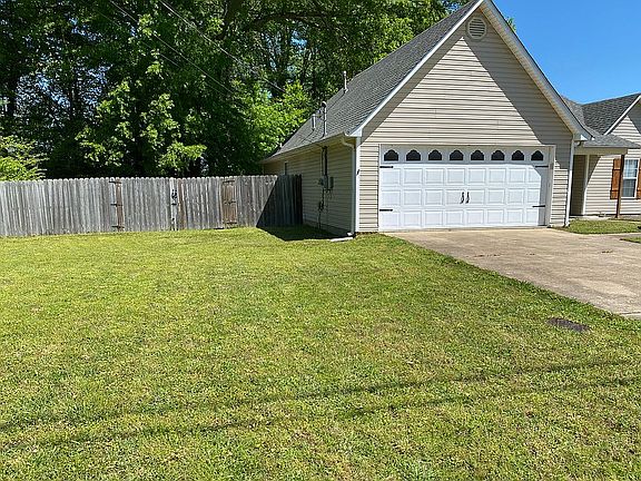 4th image of 79 Scottland Dr