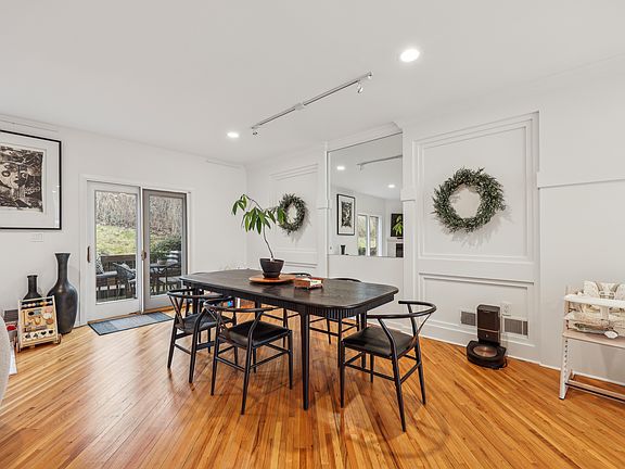 Dining Room with New Sliders to Private Deck