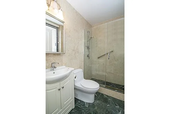 Rented by Maxwell Jacobs | media 17