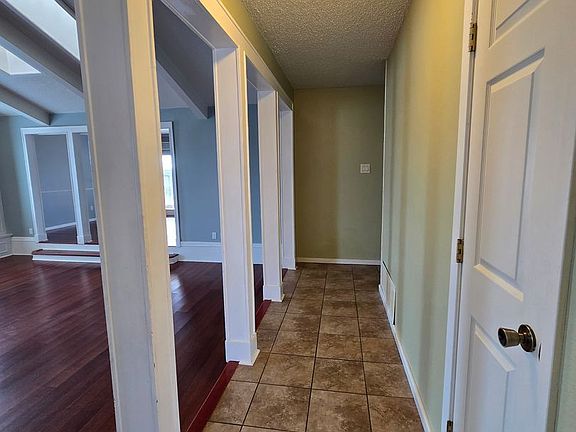 2nd image of 2129 Jonquil Park Dr