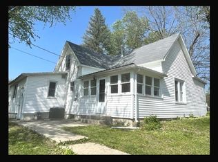 201 Madison St, Macon, MO 63552