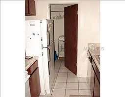 4th image of 1001 Plantation Dr APT F2