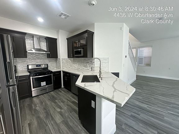 5th image of 4432 Oberlander Ave