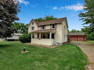 12411 W County House Rd, Albion, NY 14411