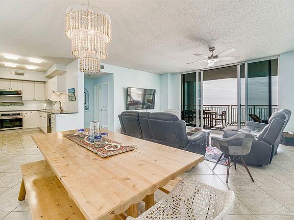 3rd image of 8501 Gulf Blvd #Penthouse 1d
