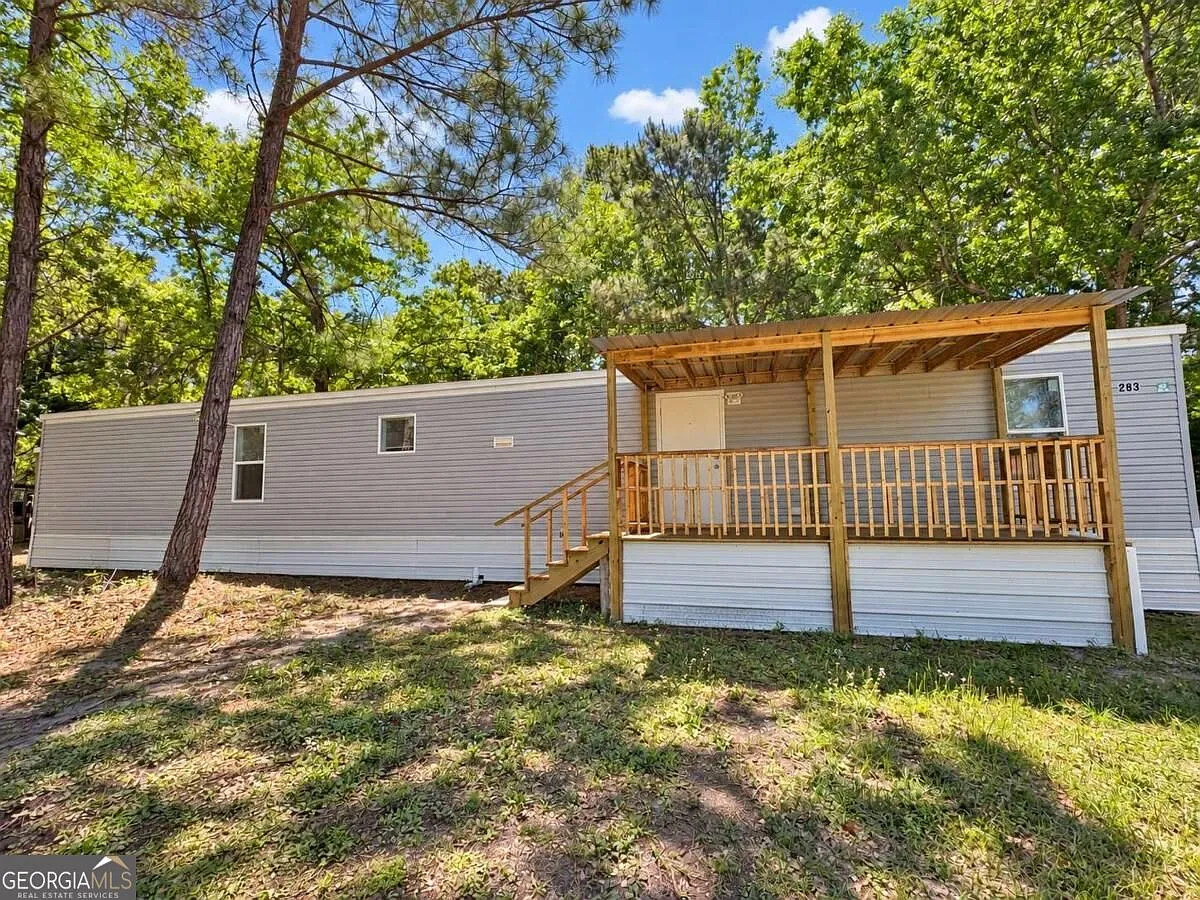 3 bed, 2.0 bath, 953 sqft, $1,500 — Photo 2