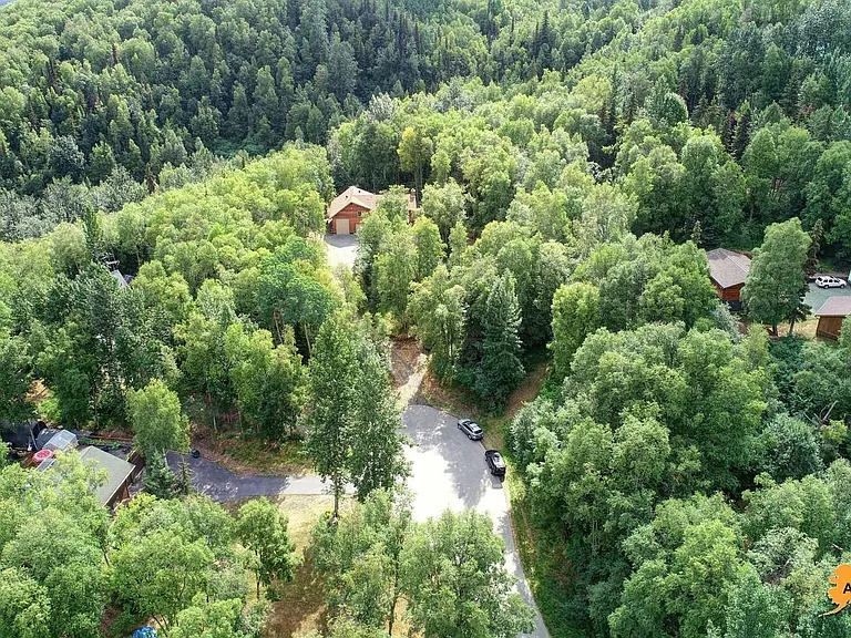 21530 Rushing River Cir — Photo 32