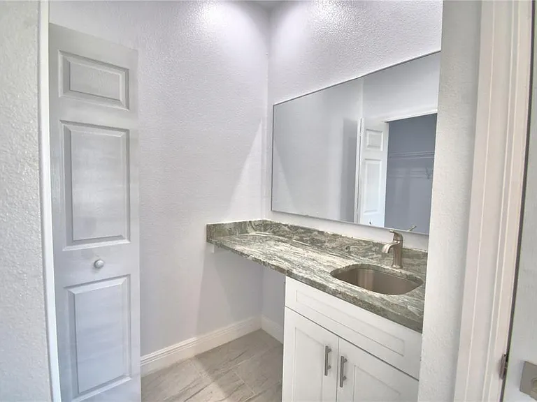 7951 Sarasota Dr #A — Photo 32