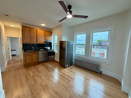 108 Myrtle St #2 Photo 1