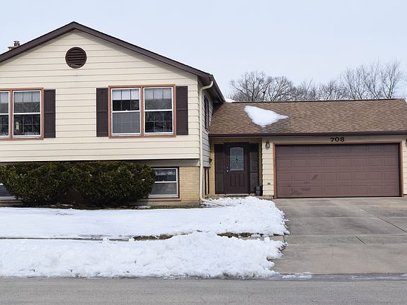 2nd image of 708 W Brittany Dr